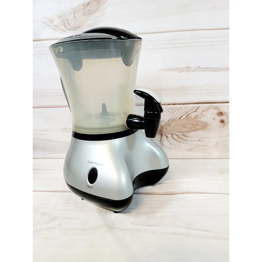 Back to Basics Cocoa Latte Hot Drink Maker CM300BR Hot Chocolate Froth & Heat